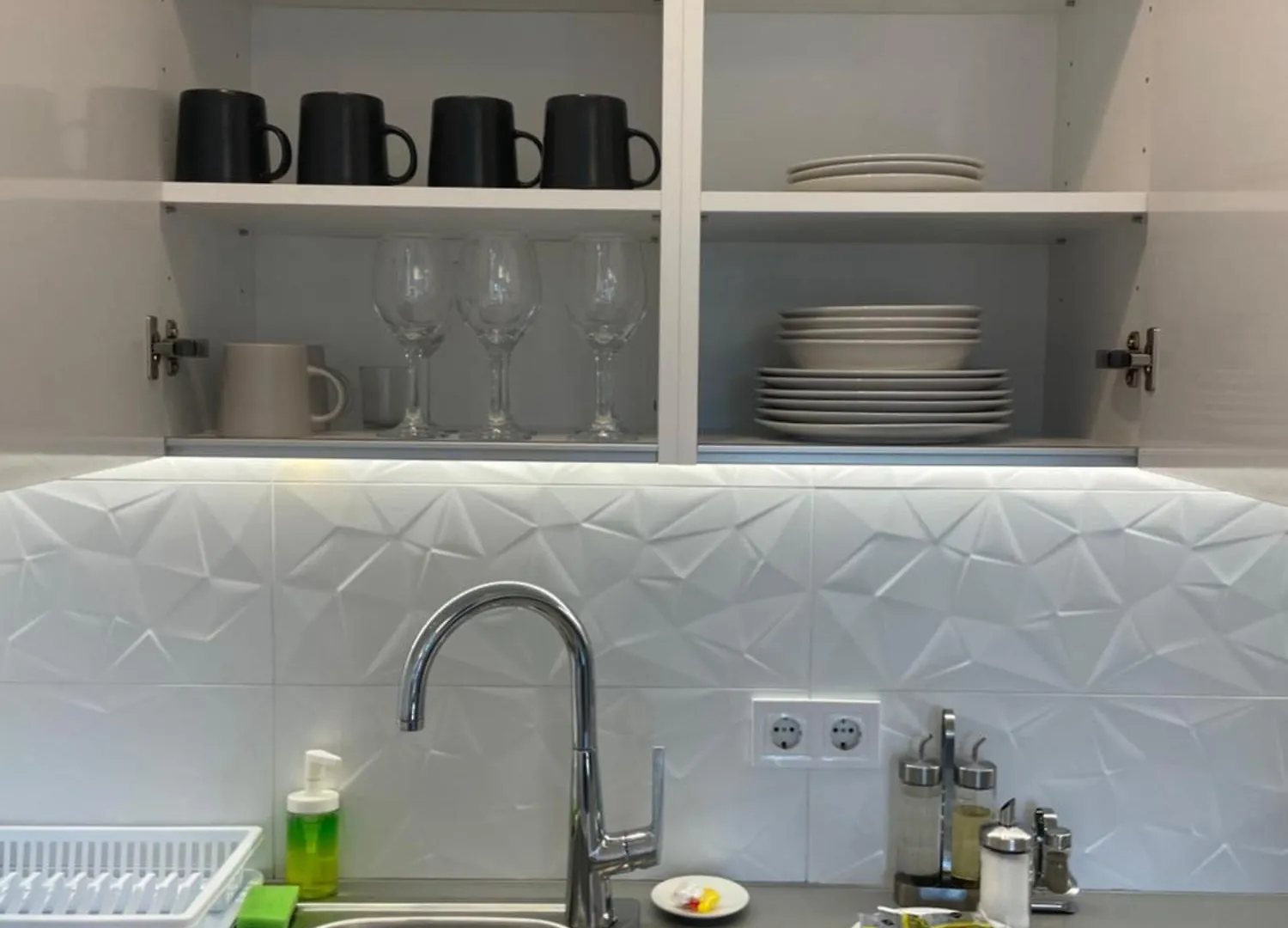 Downtown Family Apartment By Firsthost 3436A302 Budapest Hungary