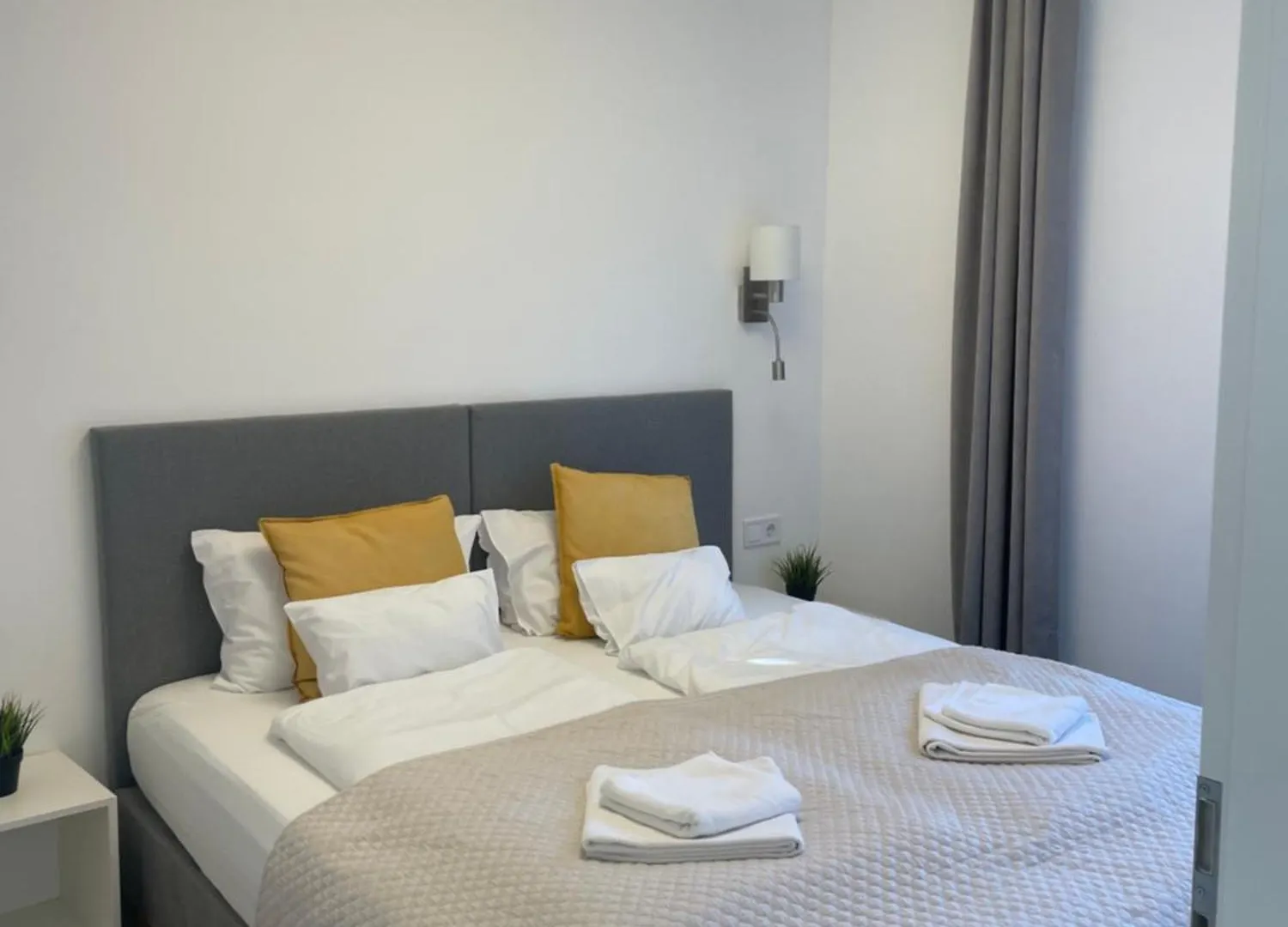 Downtown Family Apartment By Firsthost 3436A302 부다페스트 0*,